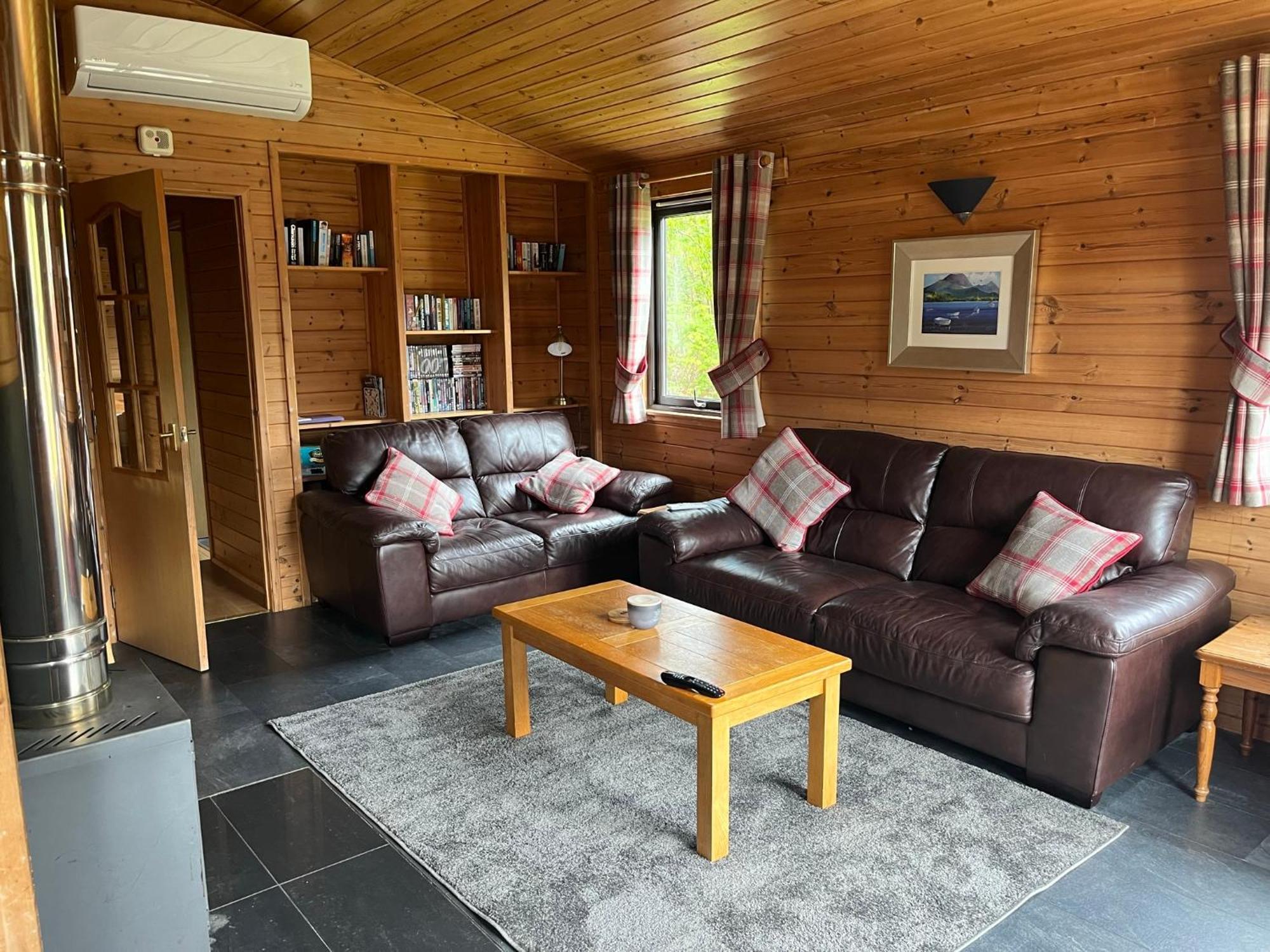 Loch Lomond Lodge Rowardennan Exterior foto